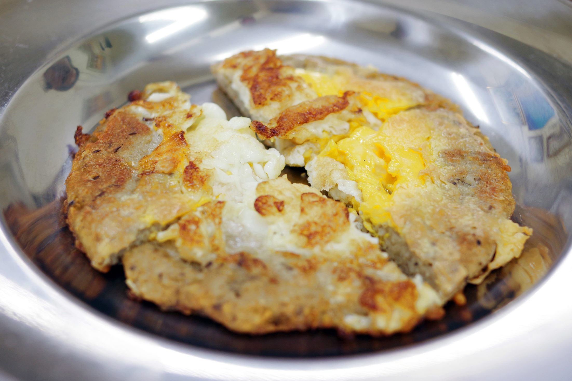 Egg Bara อาหารเช้าทำด้วยไข่ไก่และถั่ว