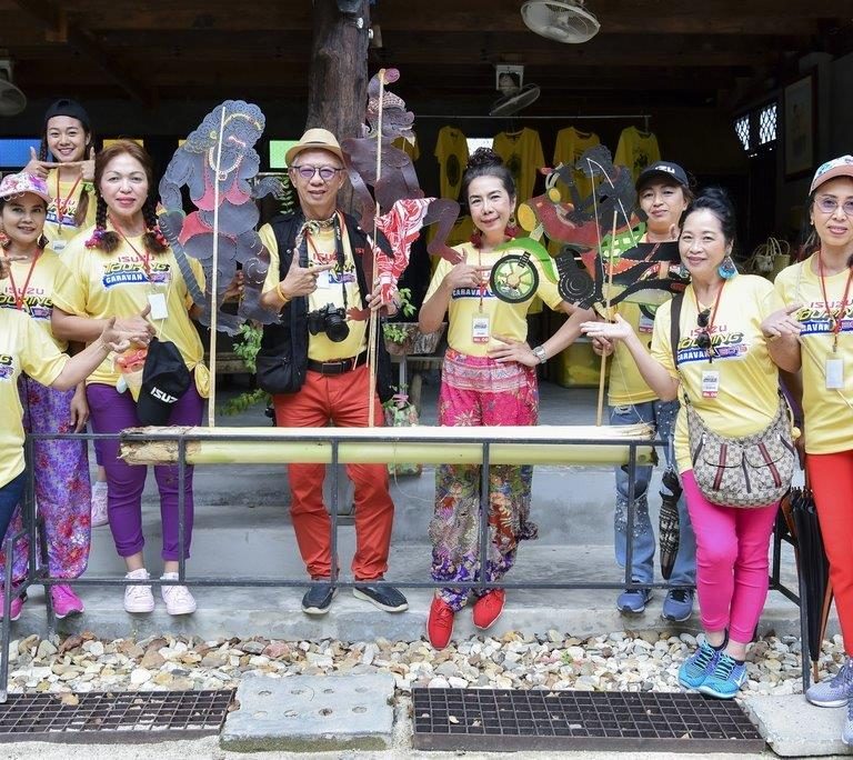 สมาชิกเยือนพิพิธภัณฑ์หนังตะลุง