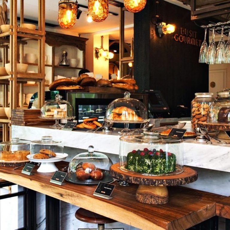 บรรยากาศภายในร้าน-2-1024x703