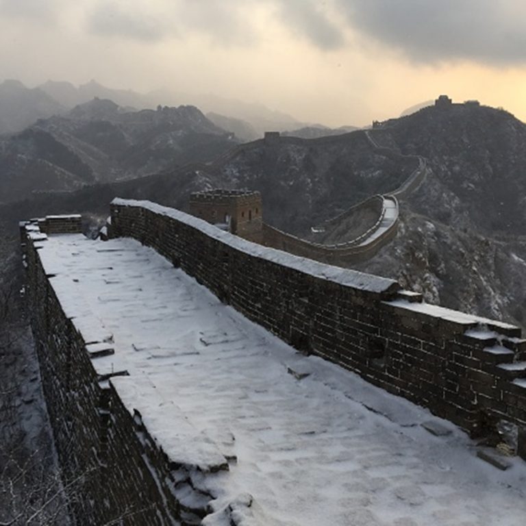 CHENGDE, CHINA - JANUARY 19, 2021 - The Jinshanling Great Wall is seen in the snow in Chengde, Hebei province, China, Jan 19, 2021.- PHOTOGRAPH BY Costfoto / Barcroft Studios / Future Publishing (Photo credit should read Costfoto/Barcroft Media via Getty Images)