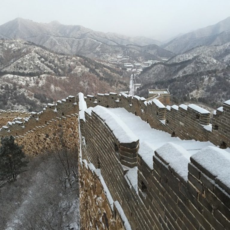 CHENGDE, CHINA - JANUARY 19, 2021 - The Jinshanling Great Wall is seen in the snow in Chengde, Hebei province, China, Jan 19, 2021.- PHOTOGRAPH BY Costfoto / Barcroft Studios / Future Publishing (Photo credit should read Costfoto/Barcroft Media via Getty Images)