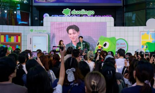 7. ต้าห์อู๋ ชวนเรียนภาษาในงาน Duolingo Family Gathering Party