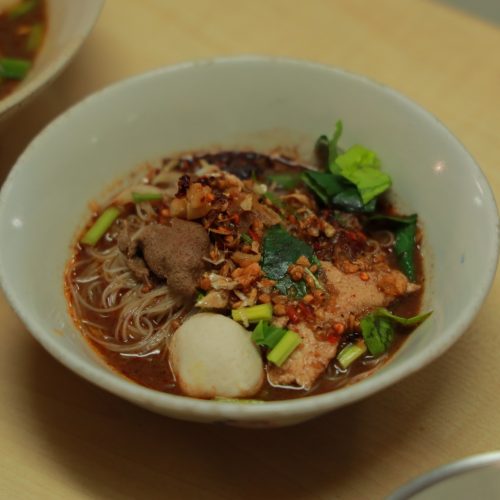 LINE_ALBUM_ก๋วยเตี๋ยวเรือกองสลาก 2012567_240219_1