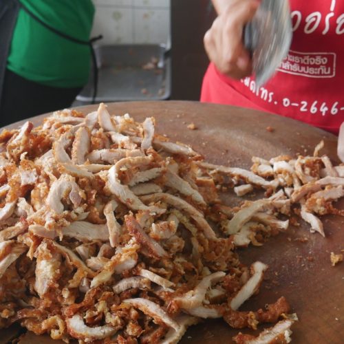 LINE_ALBUM_ภาพเดี่ยวเจ๊จงหมูทอด_๒๒๐๔๑๘_7