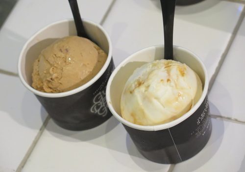 รสยอดนิยม Naugthy Honey และ In Good Hands