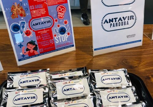 สจล.สุดเจ๋ง.ร่วมนักวิจัยผลิตสมุนไพรต้านโควิด-19_๒๐๐๗๒๒-e1595409284391